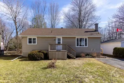 12400 COUNTY RD 18 Road, South Dundas, ON K0C 2H0