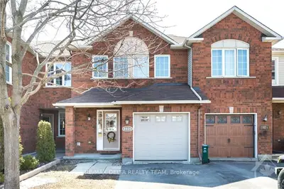 4626 OGILVIE Walk Crescent, Cyrville - Carson Grove - Pineview, ON K1J 1G7