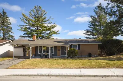 23 BEDALE Drive, Crystal Bay - Rocky Point - Bayshore, ON K2H 2M2
