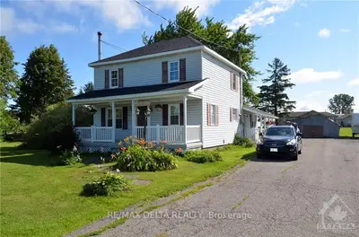 3449 Sarsfield Road, Orleans - Cumberland and Area, ON K0A 3E0