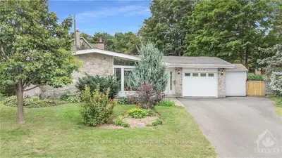 1810 PLAYFAIR Drive, Alta Vista and Area, ON K1H 5S1