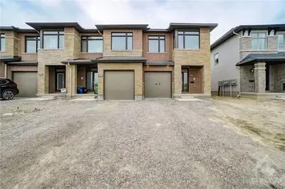 746 BORBRIDGE Avenue, Blossom Park - Airport and Area, ON K4M 0E7