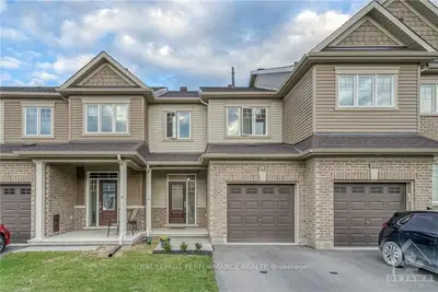 252 MOUNTAIN SORREL Way, Orleans - Cumberland and Area, ON K4A 3W4