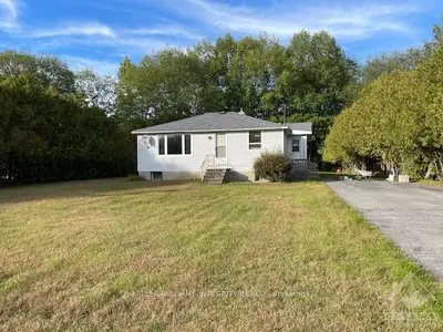 188 SUNNING HILLS Drive, Constance Bay - Dunrobin - Kilmaurs - Woodlawn, ON K7S 2Y5