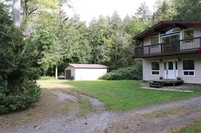 1749 COUNTY ROAD 2 Road, Front of Yonge, ON K0E 1R0