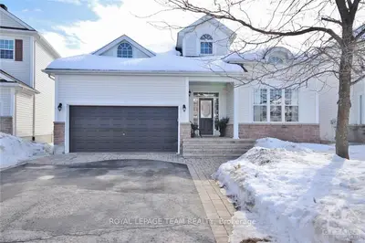 188 COYOTE Crescent, Stittsville - Munster - Richmond, ON K2S 2G8