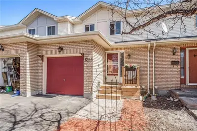 1399 CARAVEL Crescent, Orleans - Cumberland and Area, ON K1E 3X4