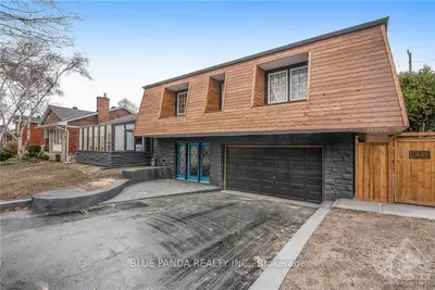 677 PORTAGE Avenue, Elmvale Acres and Area, ON K1G 1T2