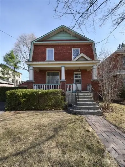 166 FARADAY Street, Tunneys Pasture and Ottawa West, ON K1Y 3M6