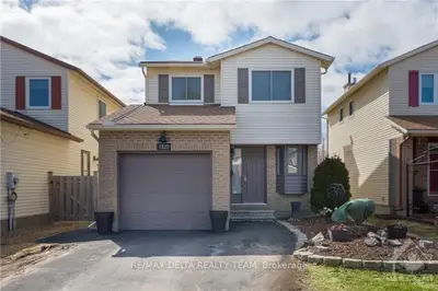 1820 SUMMERLANDS Crescent, Orleans - Cumberland and Area, ON K1E 2Y2