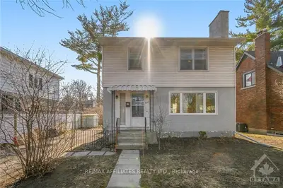 1677 ABBEY Road, Alta Vista and Area, ON K1G 0H4