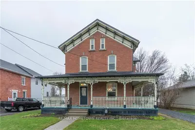 546 MAIN Street W, North Dundas, ON K0C 2K0