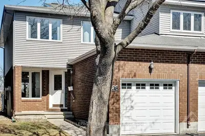 38 HUNTERS GLEN Crescent, Hunt Club - South Keys and Area, ON K1T 3P9