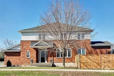 1059 MARKWICK Crescent, Orleans - Cumberland and Area, ON K4A 4X5