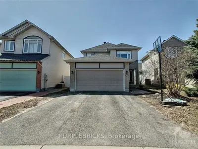 84 BRIDLE PARK Drive, Kanata, ON K2M 2W9