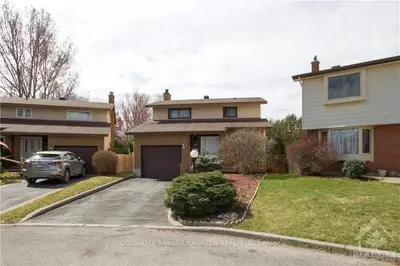17 BRYDON Court, Tanglewood - Grenfell Glen - Pineglen, ON K2G 4A6