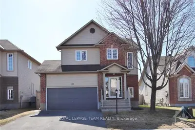 140 HARTSMERE Drive, Stittsville - Munster - Richmond, ON K2S 2G1