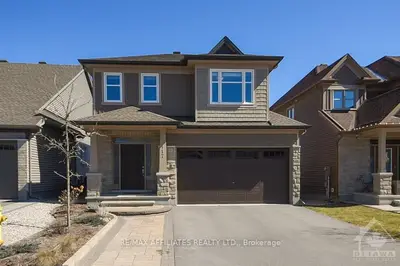 117 SHACKLEFORD Way, Stittsville - Munster - Richmond, ON K2S 0W3