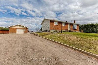 224 WITT Road, Laurentian Valley, ON K8A 6W5