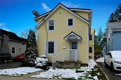 20 ANN Street, Brockville, ON K6V 5L2