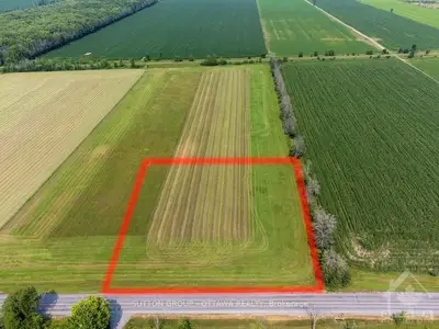 PT LT 4 CON 3 WOODKILTON Road, Constance Bay - Dunrobin - Kilmaurs - Woodlawn, ON K0A 1T0