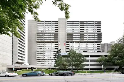 530 LAURIER Avenue W 1902, Ottawa Centre, ON K1R 7T1