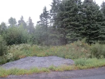 1925 CONCESSION 2 Road, Hawkesbury, ON K0B 1B0