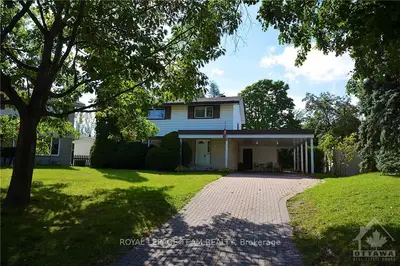 1042 ARNOT Road, Mooneys Bay - Carleton Heights and Area, ON K2C 0H4