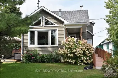 15289 COUNTY ROAD 9 Road, North Stormont, ON K0C 1G0
