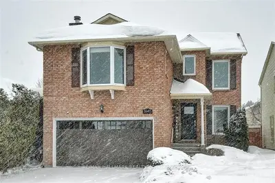 1647 WESTPORT Crescent, Orleans - Convent Glen and Area, ON K1C 6C8