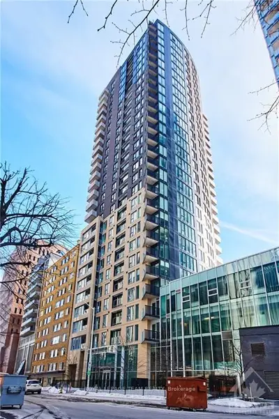 40 NEPEAN Street 703, Ottawa Centre, ON K2P 0X5