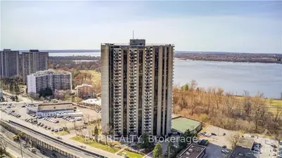 1025 RICHMOND Road 1204, Woodroffe, ON K2B 8G8