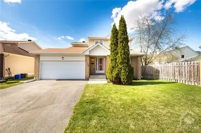 2072 BOAKE Street, Orleans - Cumberland and Area, ON K4A 3J8