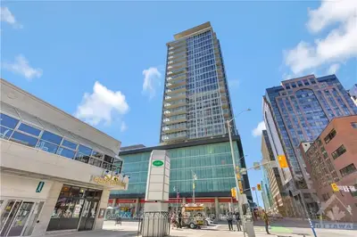 324 LAURIER Avenue W 2204, Ottawa Centre, ON K1P 0A4