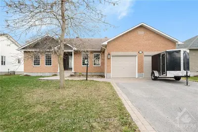 101 QUEEN CHARLOTTE Street, Stittsville - Munster - Richmond, ON K0A 2Z0