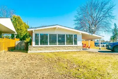 2293 RYDER Street, Alta Vista and Area, ON K1H 6X4