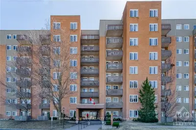 1599 LASSITER Terrace 220, Beacon Hill North - South and Area, ON K1J 8R6
