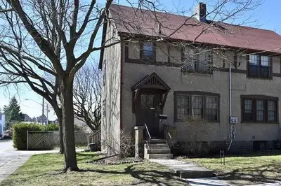 72 MURRAY Street, Brockville, ON K6V 2X1