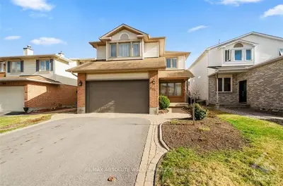 604 TOURELLE Drive, Orleans - Cumberland and Area, ON K4A 3H5