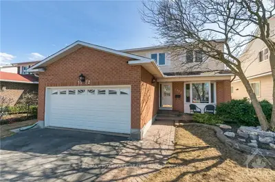 1572 SUNVIEW Drive, Orleans - Convent Glen and Area, ON K1C 5A3