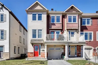 162 SUNSHINE Crescent, Orleans - Cumberland and Area, ON K4A 0V3