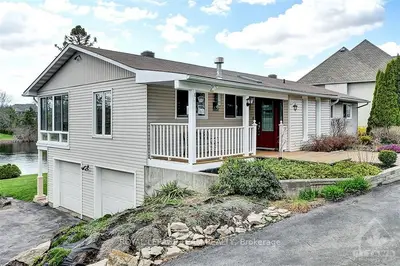 1134 RIVER Road, Manotick - Kars - Rideau Twp and Area, ON K4M 1B4