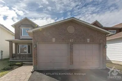 87 SAI Crescent, Hunt Club - South Keys and Area, ON K1G 5P1