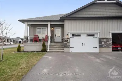 17 BRITTANY Street, North Stormont, ON K0A 1R0