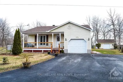 374 Church Street, Russell, On K4r 1a8