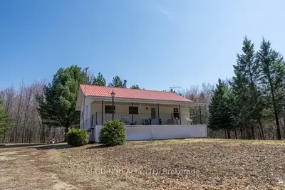864 COUNTY ROAD 19 Road, Alfred and Plantagenet, ON K0B 1C0