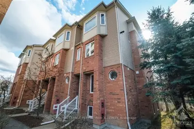 109 TALL PINES, South of Baseline to Knoxdale, ON K2H 1H1
