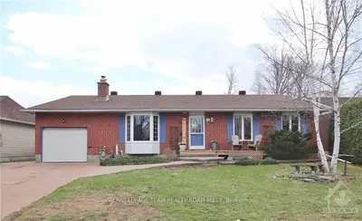 18 ORMSBY Drive, Stittsville - Munster - Richmond, ON K0A 2Z0