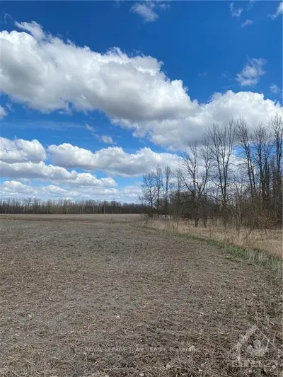 Pt 5 Mccaffrey Trail, Stittsville - Munster - Richmond, On K0a 1b0