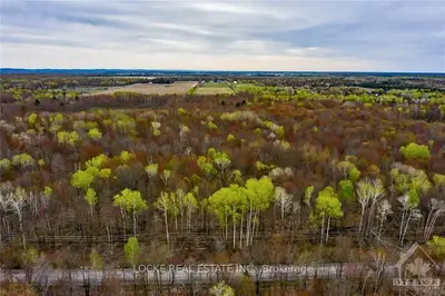 1996 CANAAN Road, Orleans - Cumberland and Area, ON K4C 1J6